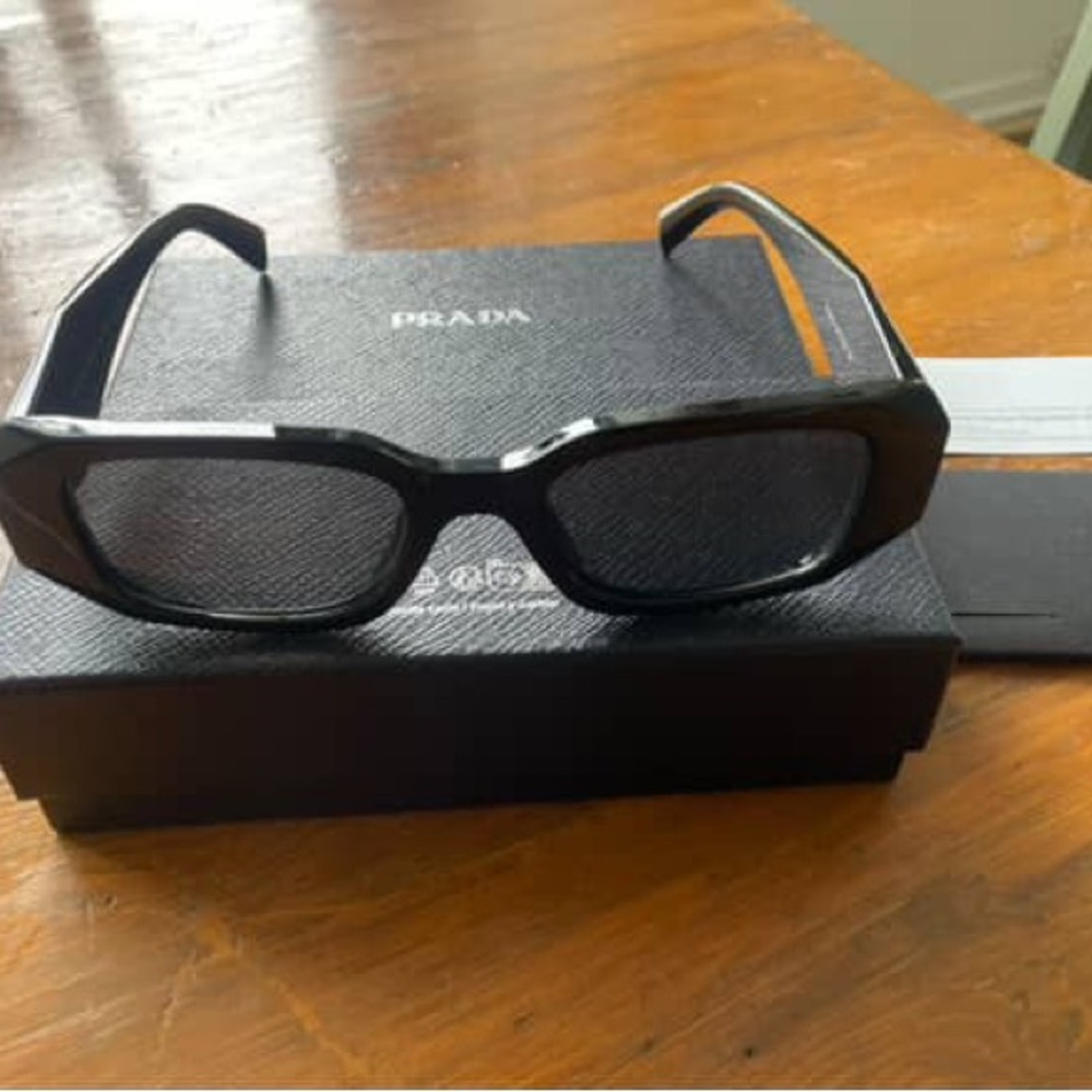 Prada Glossy Black Eyewear